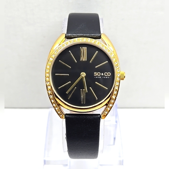 SO CO New York Madison Womens Watch Quartz Gold Tone New Battery Elegant Style - Picture 1 of 11